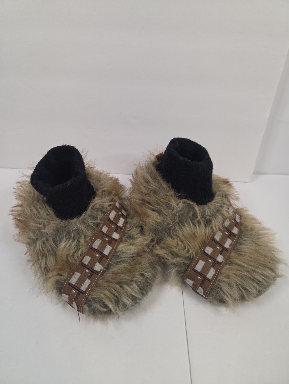 Star Wars Chewbacca Faux Fur Bootie Slippers Kids Large 9-10 Bandolier Non Slip
